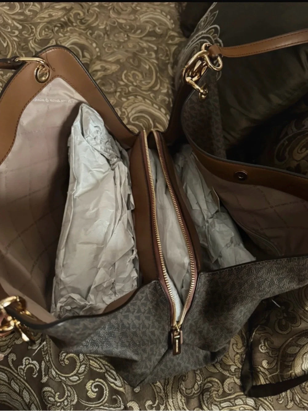 Brand New: Michael Kors Christina Large Signature MK Logo Shoulder Bag